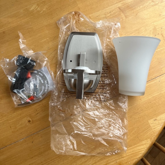 Nuvo Lighting 60/5481 Nevel 1-Light Vanity Fixture with Satin White Glass - Picture 4 of 8